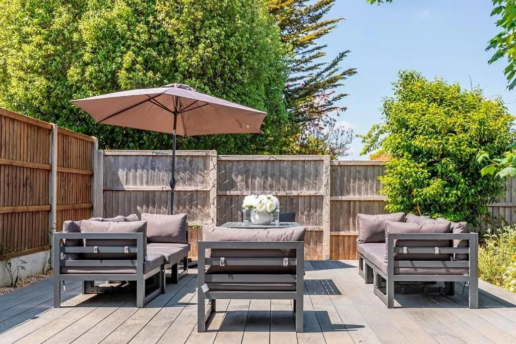 Bournecoast - Bungalow-Garden-Bbq Hut-Wifi- Hb6339 Bournemouth 0*,  Storbritannien